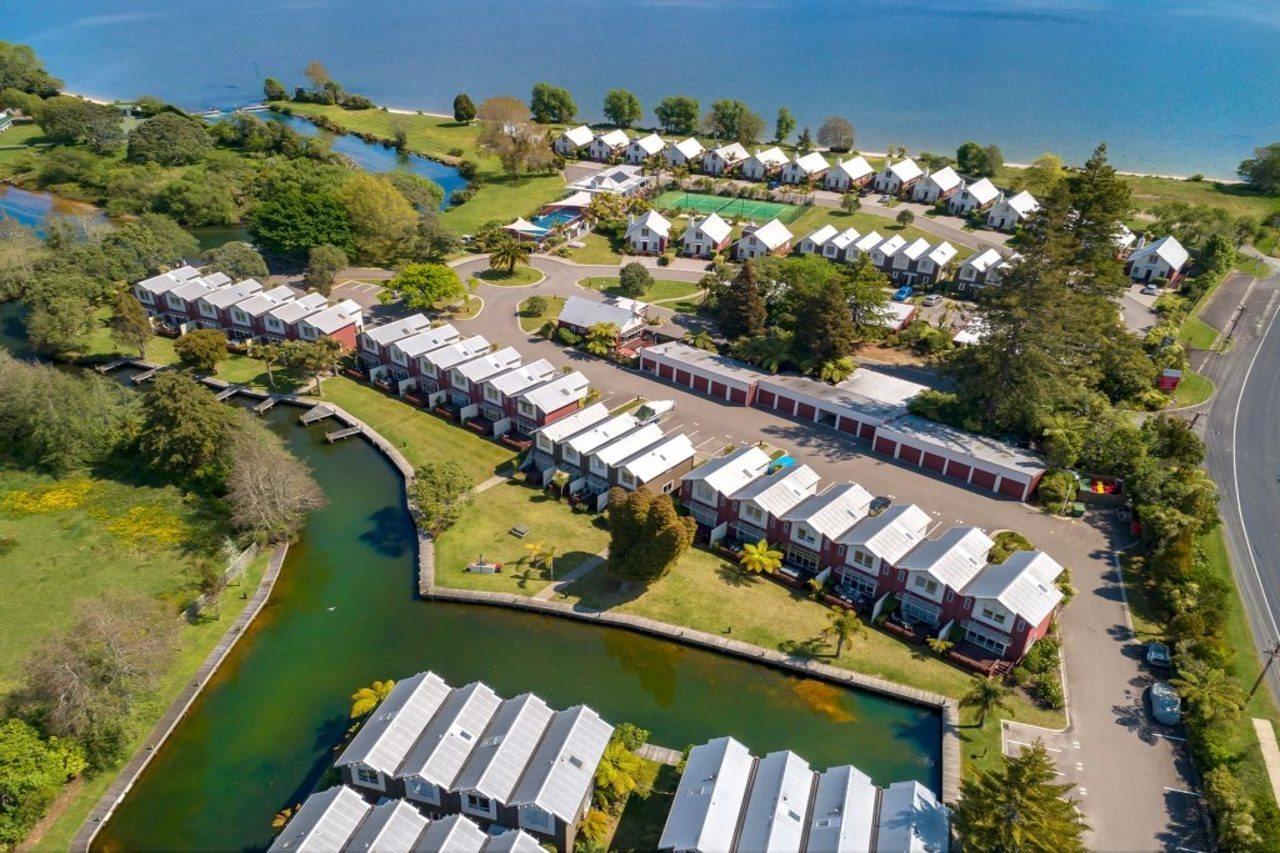 Ramada Resort By Wyndham Rotorua Marama Exterior photo
