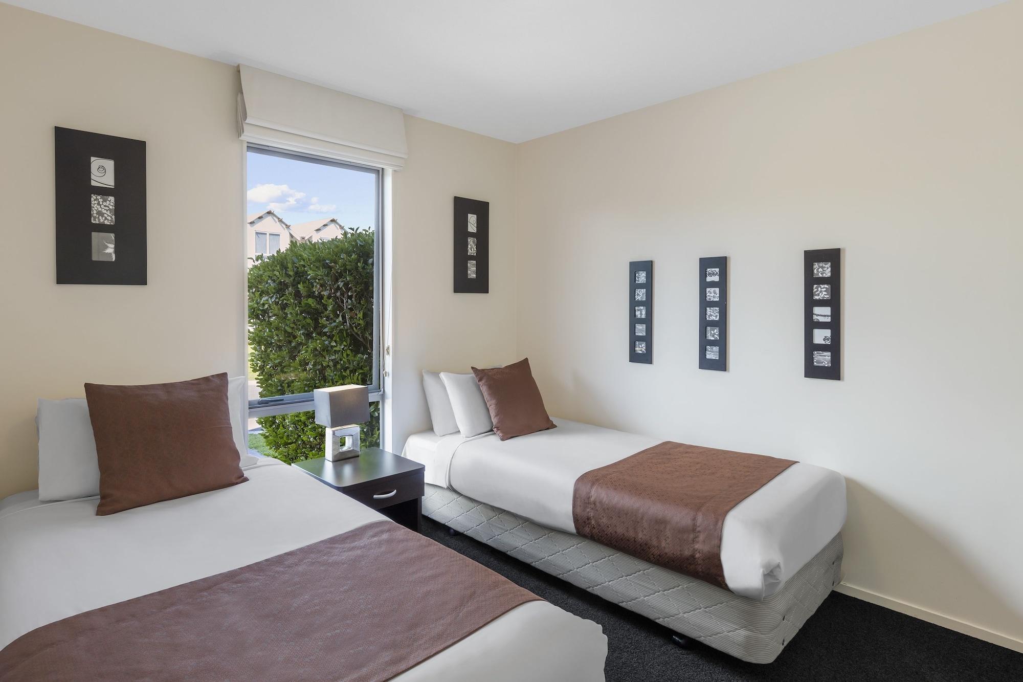 Ramada Resort By Wyndham Rotorua Marama Exterior photo